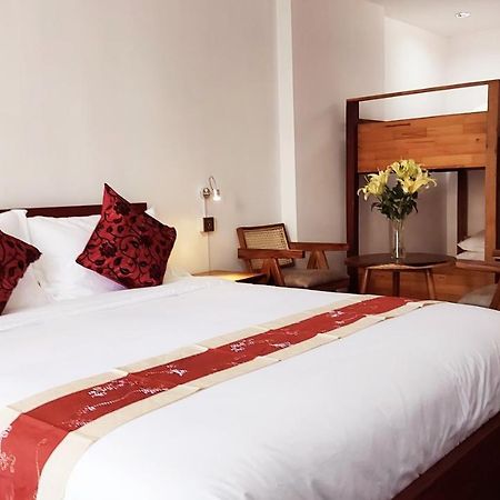 Sok Hotel And Coffee Siem Reap Exteriör bild