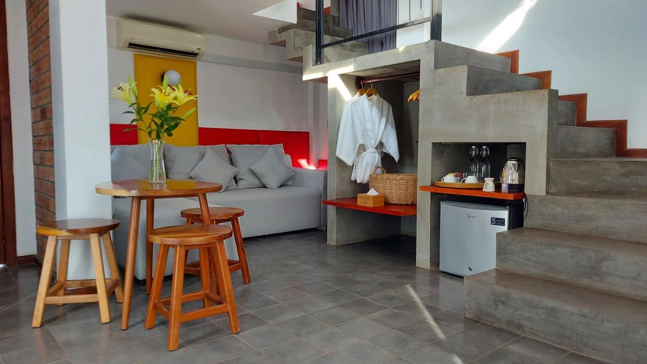 Sok Hotel And Coffee Siem Reap Exteriör bild