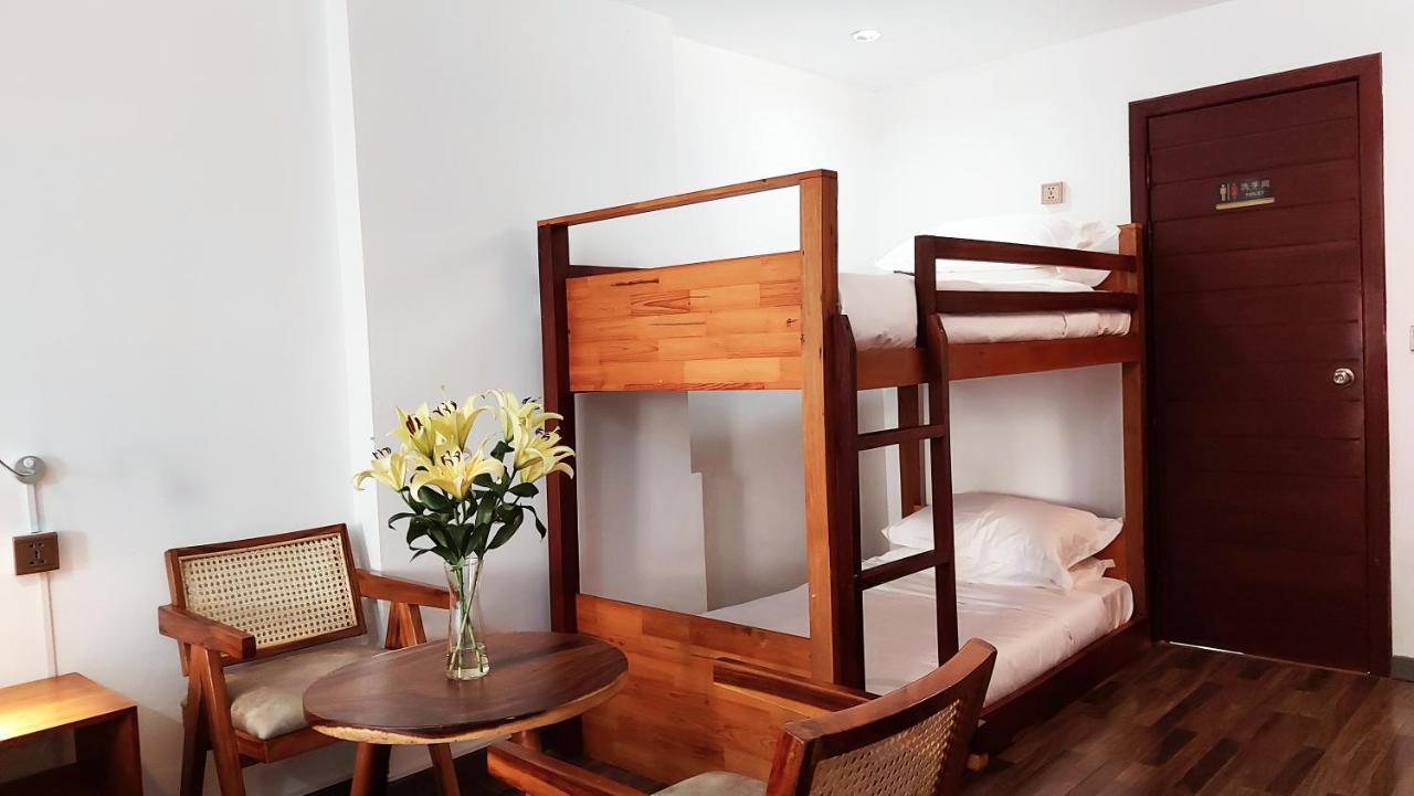 Sok Hotel And Coffee Siem Reap Exteriör bild