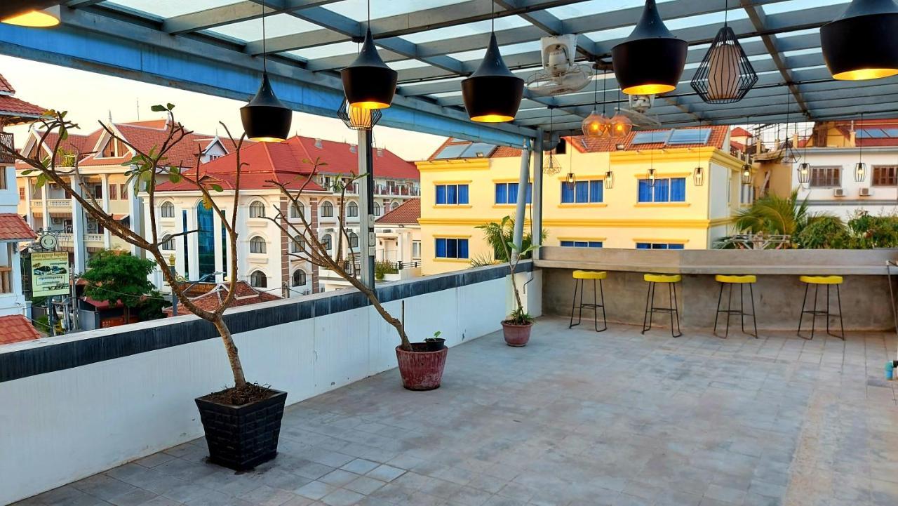 Sok Hotel And Coffee Siem Reap Exteriör bild
